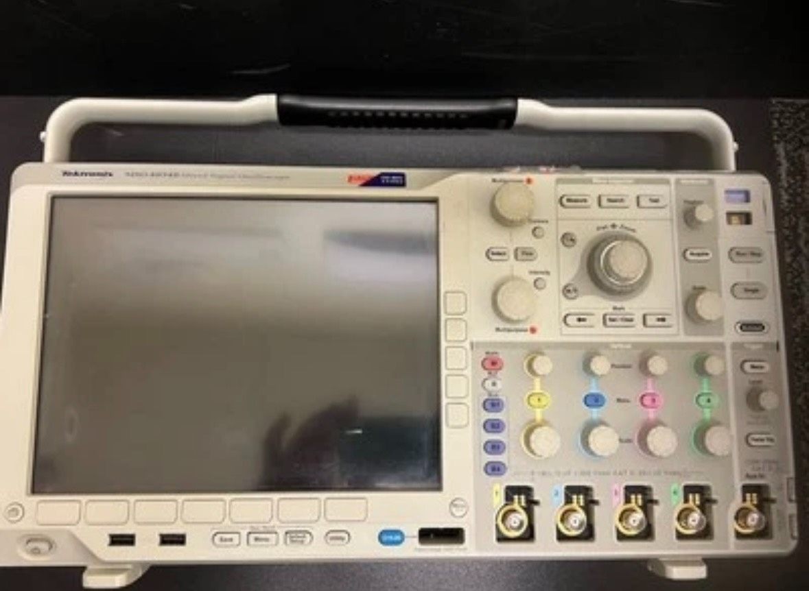 泰克 MSO4034B 350 MHz，2.5 GS/s，4