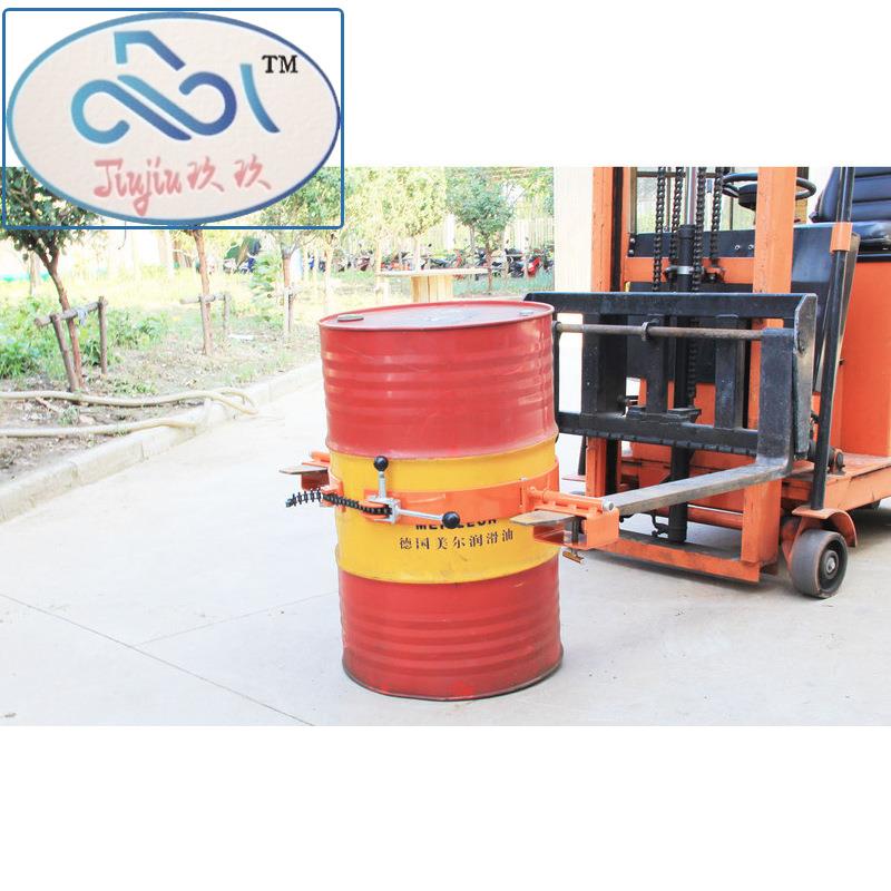 随车油桶倒料车手动便携翻转倒油圆桶搬运叉车属具200L圆桶配料车