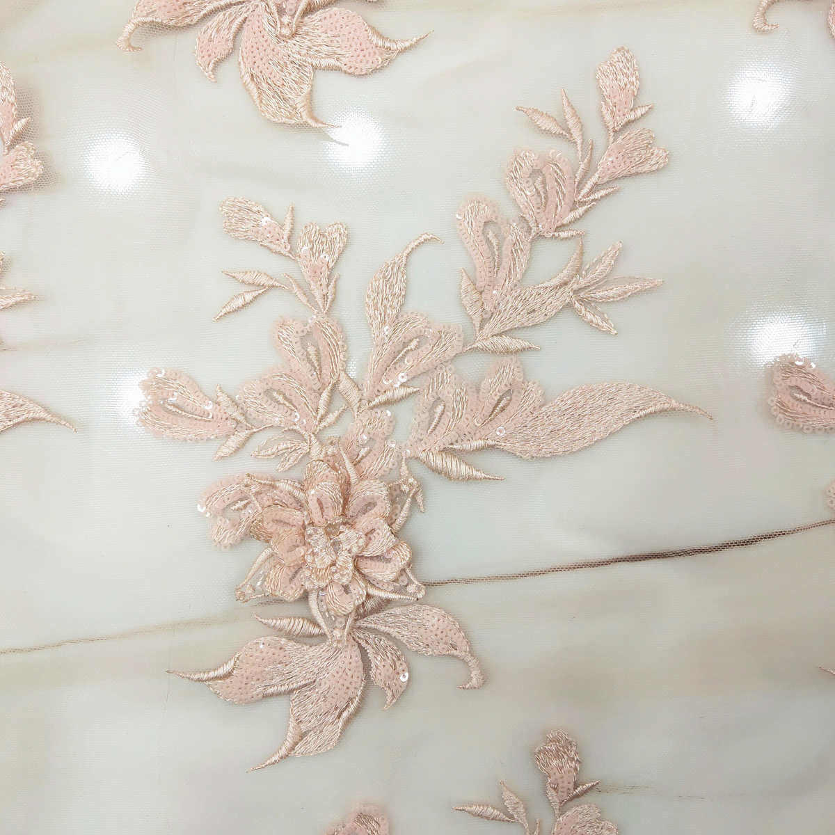 千漾绣多色网纱立体珠片电脑绣花 服装花边辅料刺绣蕾丝亮片贴花