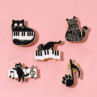 Cute Black Cat Metal Pins Music Note Brooches Cartoon Piano