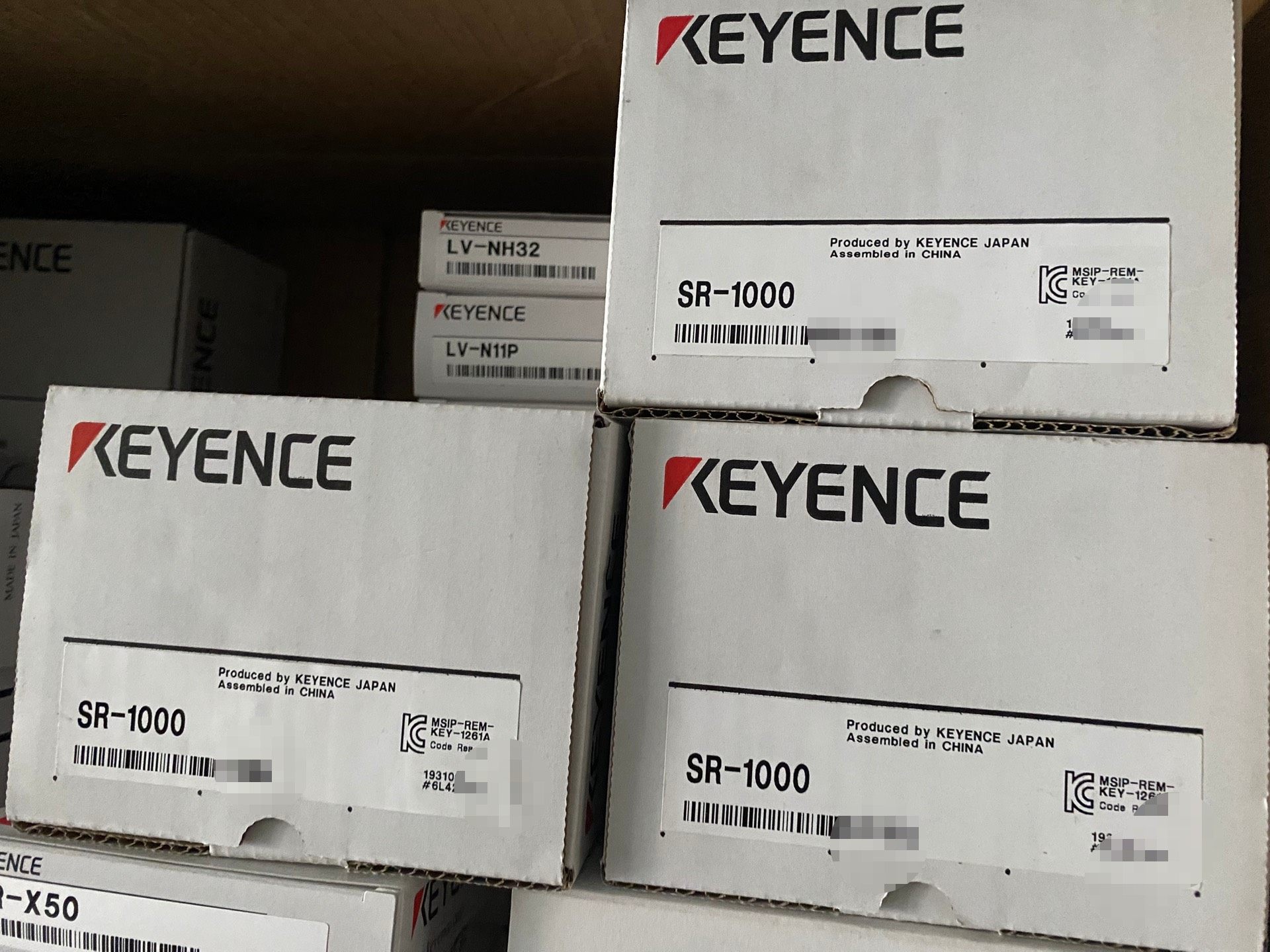 基恩士SR-1000，现货3个。