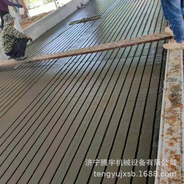 零售牛场大耙子现浇混泥土刻纹机牛场地面拉槽机手拉式开槽机
