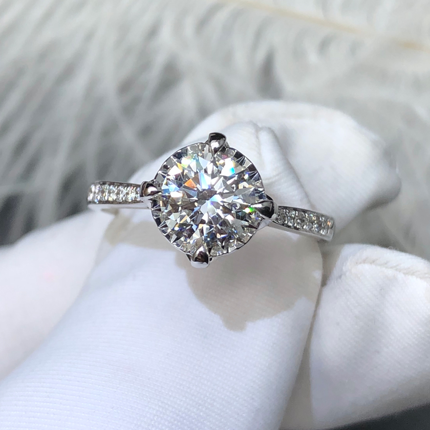 1克拉E色SI2净度3EX 无荧光全新天然钻石可定制裸钻GIA国际证书