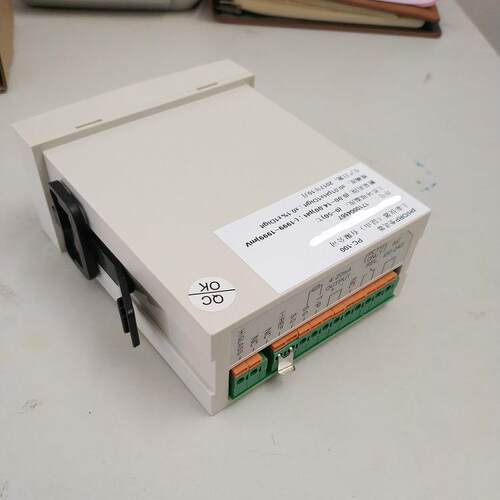 SUNTEX 工业PH酸度计PC-100台式PH/ORP变送控制器水质分析仪
