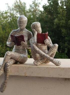 跨境新款 阅读女人读书摆件木乃伊装饰品树脂设计摆件家居创新