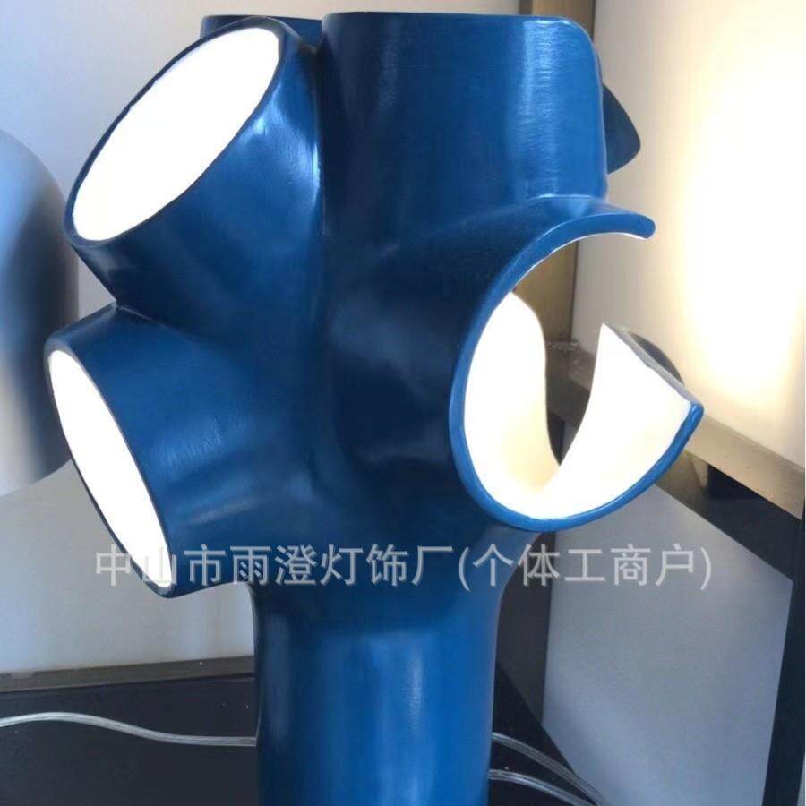 后现代艺术装饰摆件台灯北欧设计师创意客厅卧室床头树洞镂空灯具