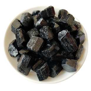 厂家批发电气石颗粒 托玛琳柱状颗粒 枕头坐垫填充净水质汗蒸用