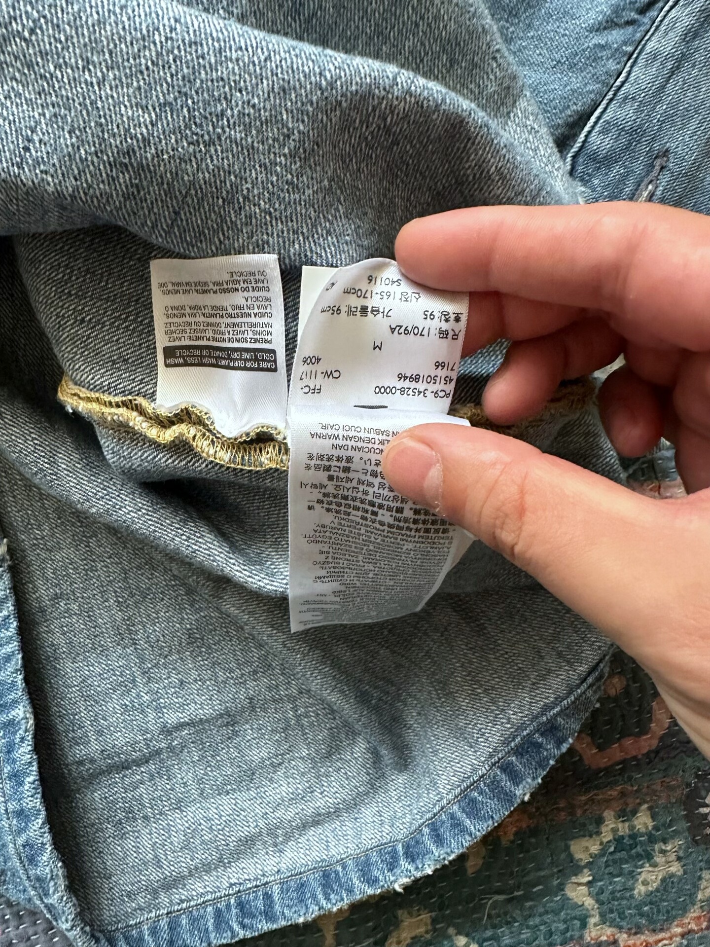 Levi's Light Blue Denim Shirt — label