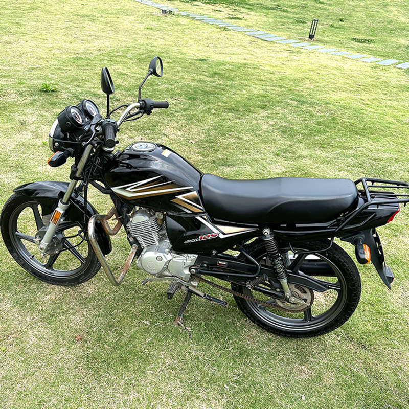 跨骑摩托车座垫套防雨水防晒皮革太子150座椅套罩架子男士125坐套