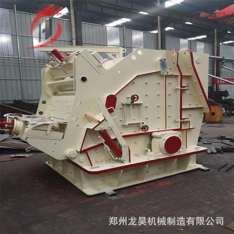 反击破重型反击破现货大口进料移动式玄武岩碎石机