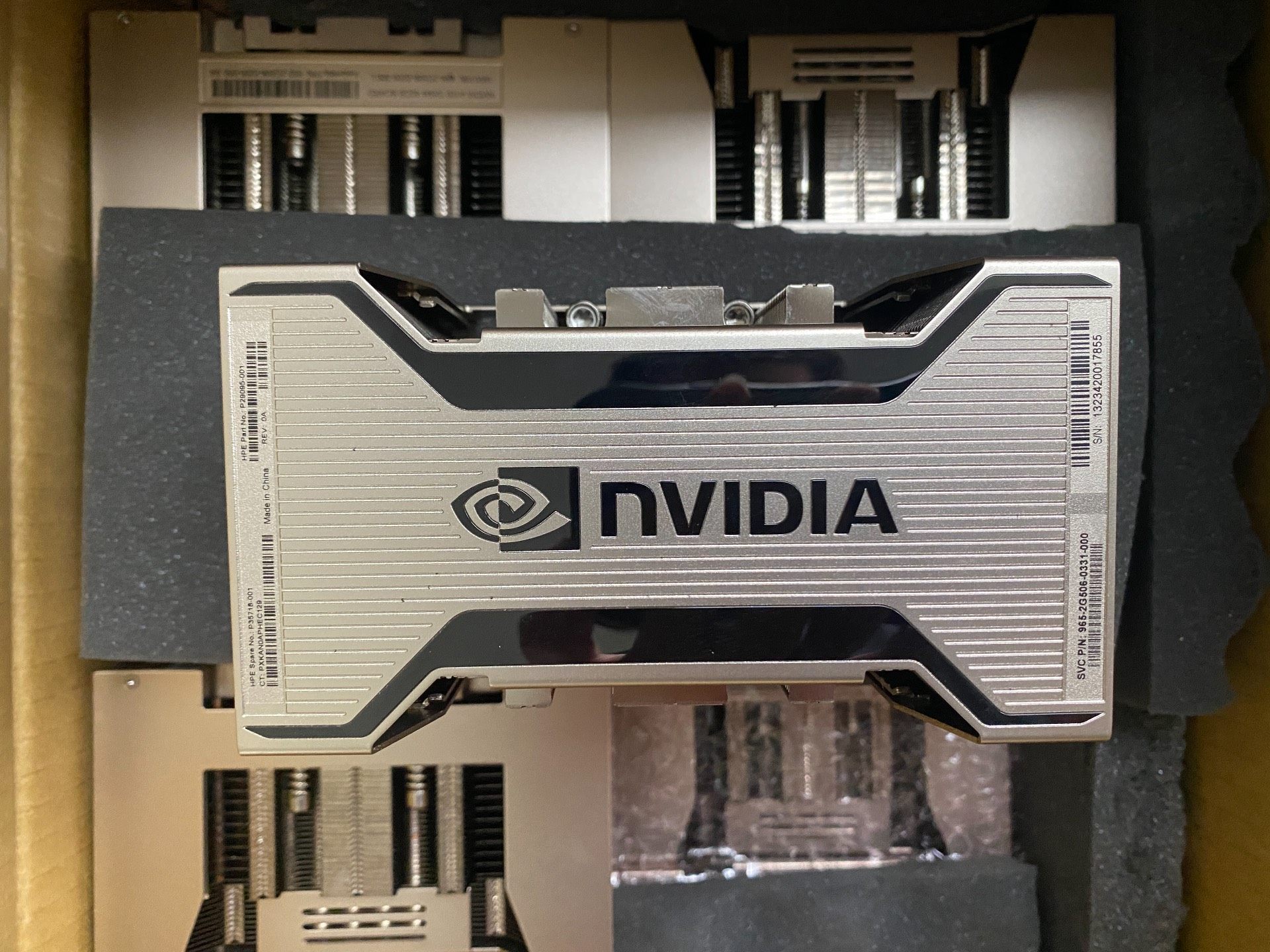 英伟达 NVIDIA A100 SXM4 40GB BOAR