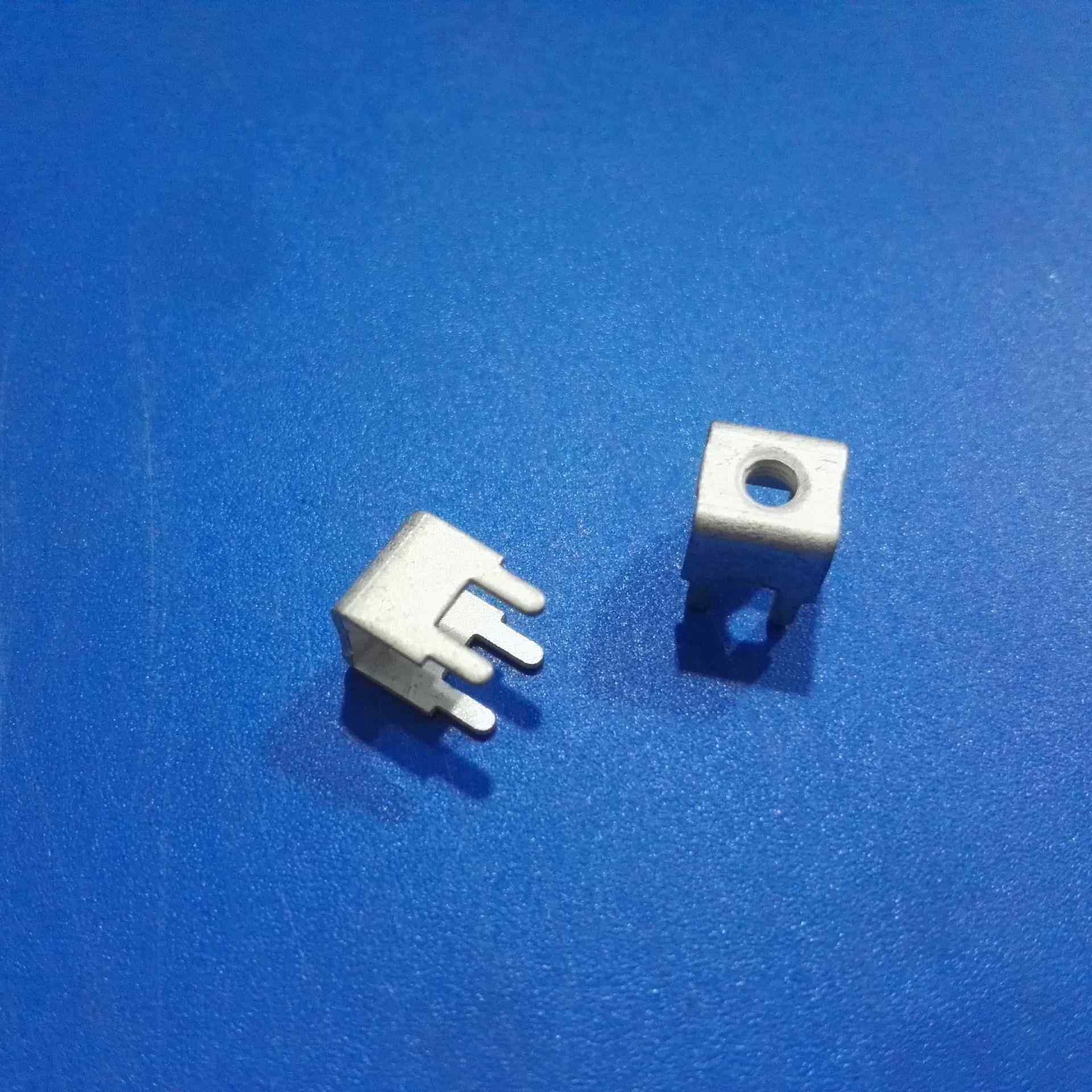 PCB-87M4螺丝四脚公牙端子4MM四脚插片桌板焊板插片端子