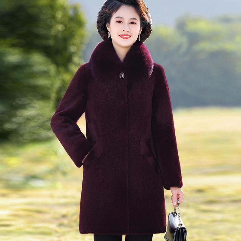 妈妈冬装海宁皮草外套高端貂绒衣服中老年女冬季大尺码皮毛一体大