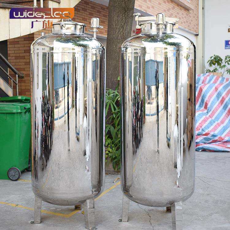 圆柱形水箱冷水箱圆弧顶304不锈钢立式储水罐家用楼顶蓄水桶