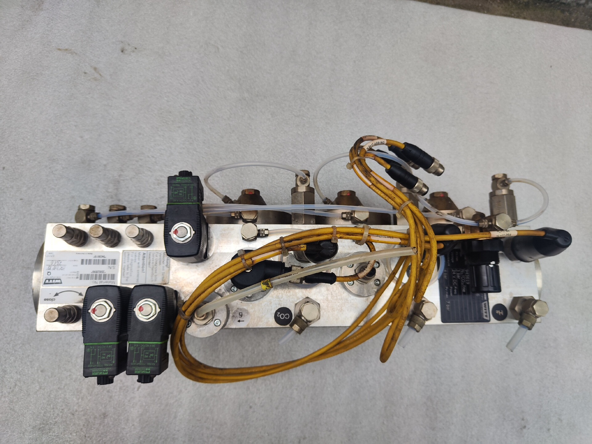 通快激光气体混合器。KM40-3T V16 年份2017的。