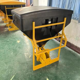 0.5方聚乙烯融雪剂撒布机不锈钢抛撒盘撒盐机车载式 除雪设备