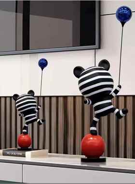 客现简约网红0111熊摆件厅电视柜玄关卡技通气球杂熊落地雕代塑装