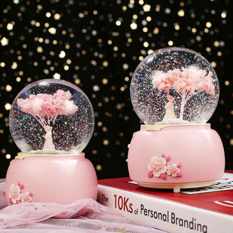 古风汉服女孩水晶球浪漫发光雪花创意音乐盒摆件送女生情人节礼物