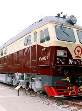 铁艺餐绿皮火车厢东风件电机车力组列车f04230-7主题厅景区热销复