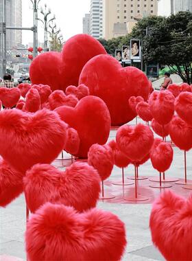 长毛绒红色爱心模型情人节日商场网红打卡点装饰美陈列活动布置