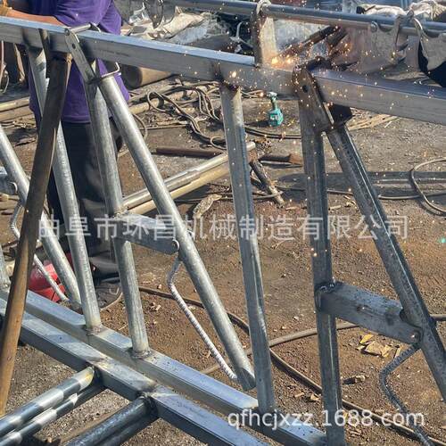 牛颈枷自锁式 加热镀锌管牛脖夹 一牛一位