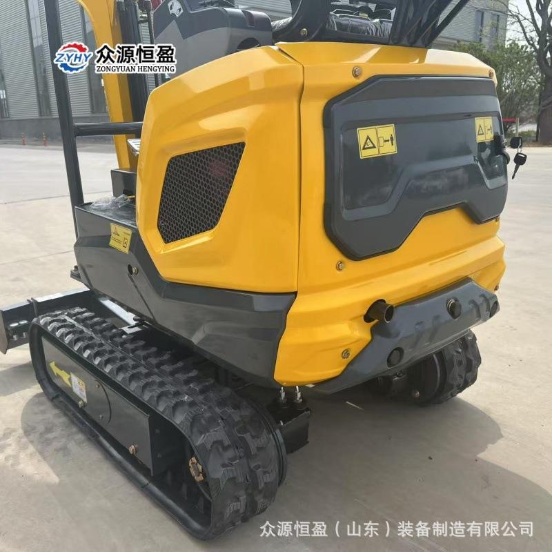 果园大棚农用挖土机橡胶履带1.2吨小型挖掘机旱厕改造小挖机