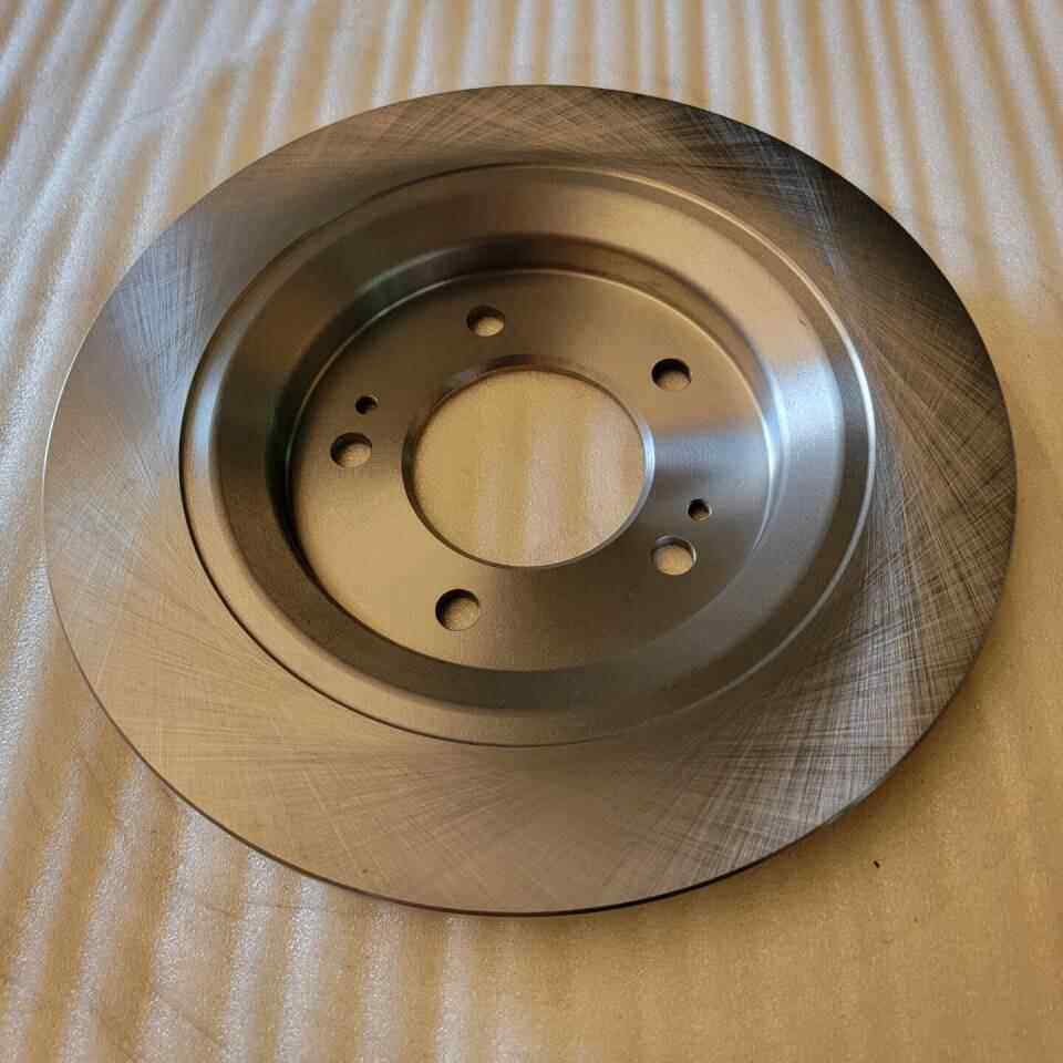 汽车刹车盘适用现代索塔十十纳58411L10一起亚K5凯2020后轮制酷动