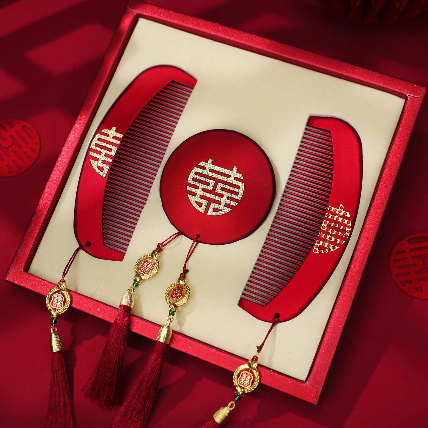 结婚梳子镜子套装新娘陪嫁物品梳妆喜镜一对新婚高档礼物红色礼盒