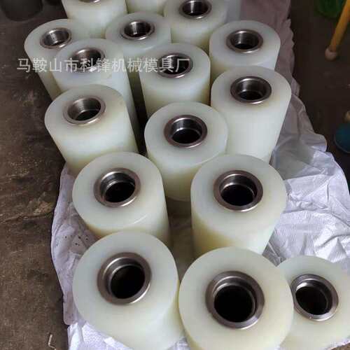 科锋切粒机聚氨酯胶辊加纤产品使用耐高温，高耐磨