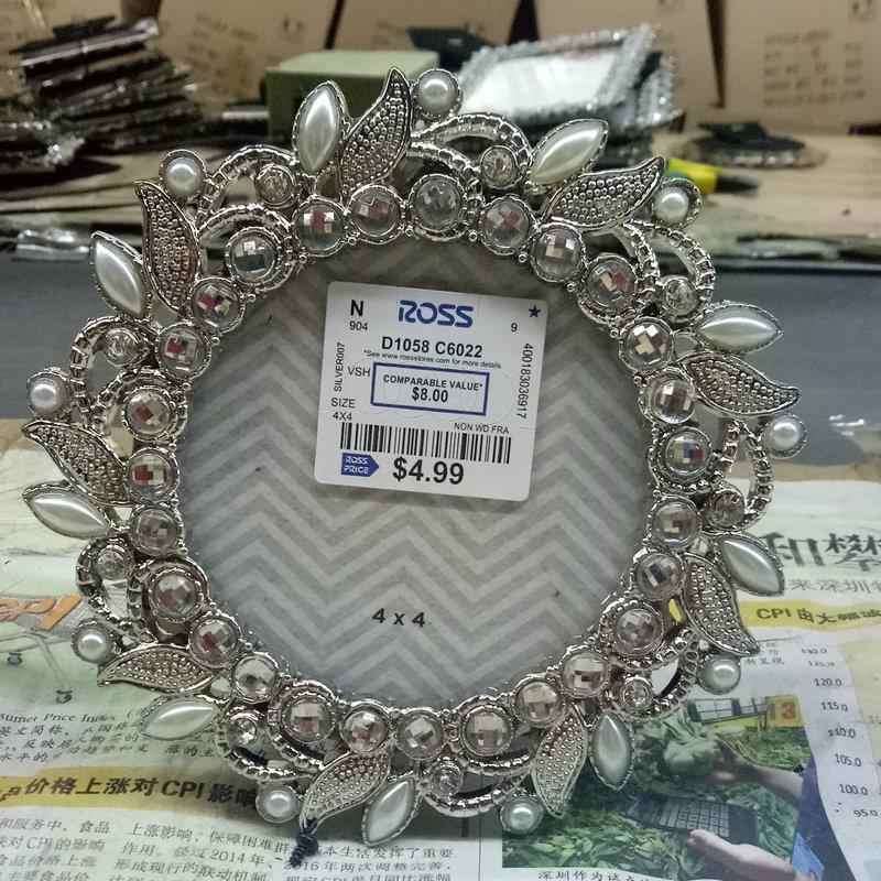 铝合金镶钻相框注塑模具制作金属相框制作个人相册婚纱照相框模具