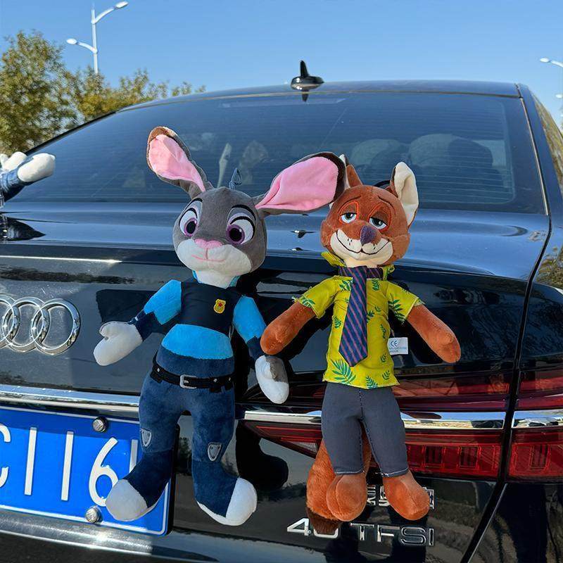 汽车后尾挂件玩偶朱迪兔子车顶装饰车尾贴趣味公仔汽车外饰品