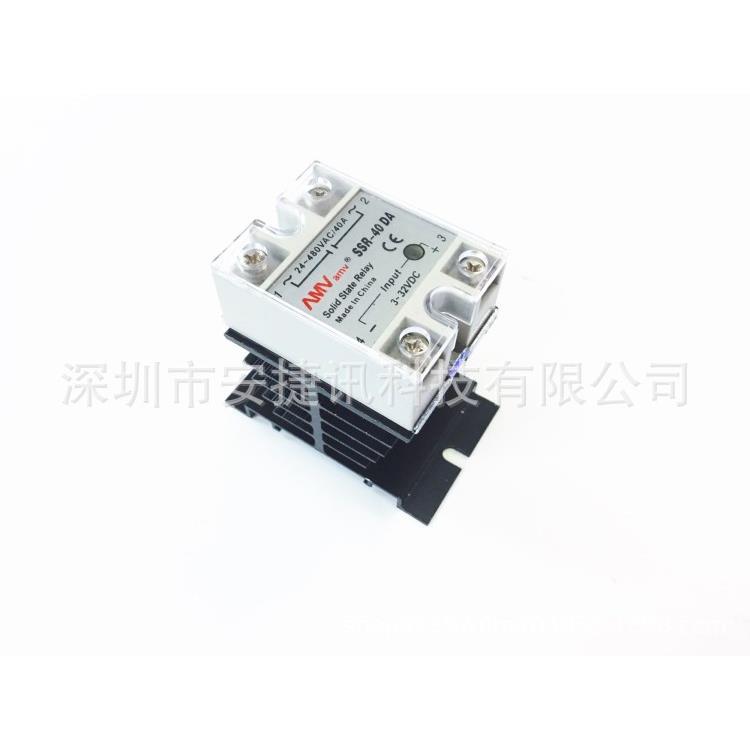 SSR-40 DA 40A DC 3-32V到AC 24-480V SSR固态继电器+固态散热片
