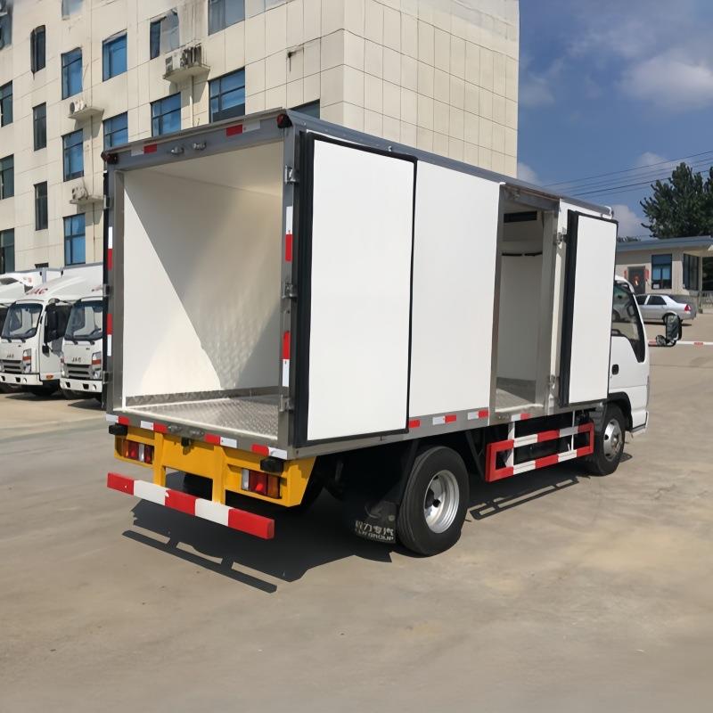 厂家直供国五国六五十铃单排/双排冷藏车肉钩冷链车厂家直销