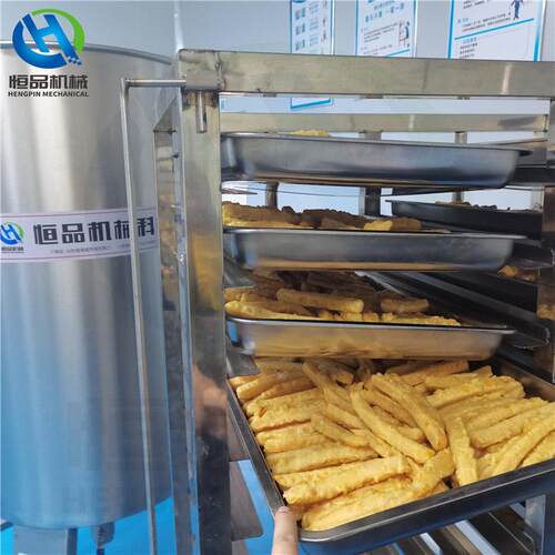 甘梅地瓜条裹浆油炸设备 全自动电加热油炸机 薯条上浆油炸流水线