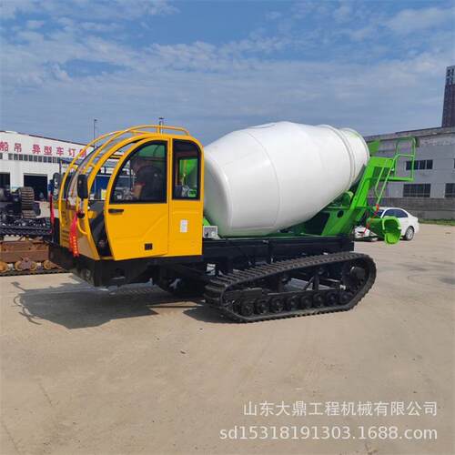 坦克底盘混凝土罐车履带式水泥运输车爬山虎型履带搅拌车