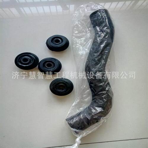 特惠供应JCB220挖掘机配件JCM210发动机机脚垫下水管发动机线速