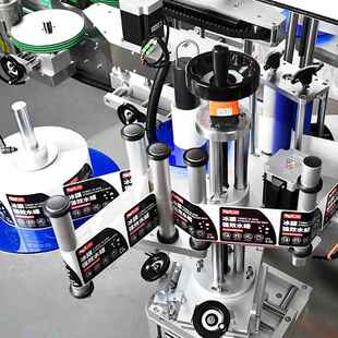 现全自动双面货标机机扁油贴瓶双面贴标机UV胶水瓶双侧面412贴标