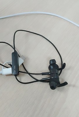 口碑评论爱奇艺智能爱奇艺Verb智能无线耳机蓝牙耳机怎么样，图案解说其质量？