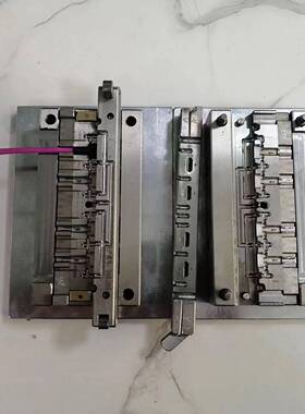 线夹SR模具插头模具深圳厂家加工尾卡模具SR线夹质量保证