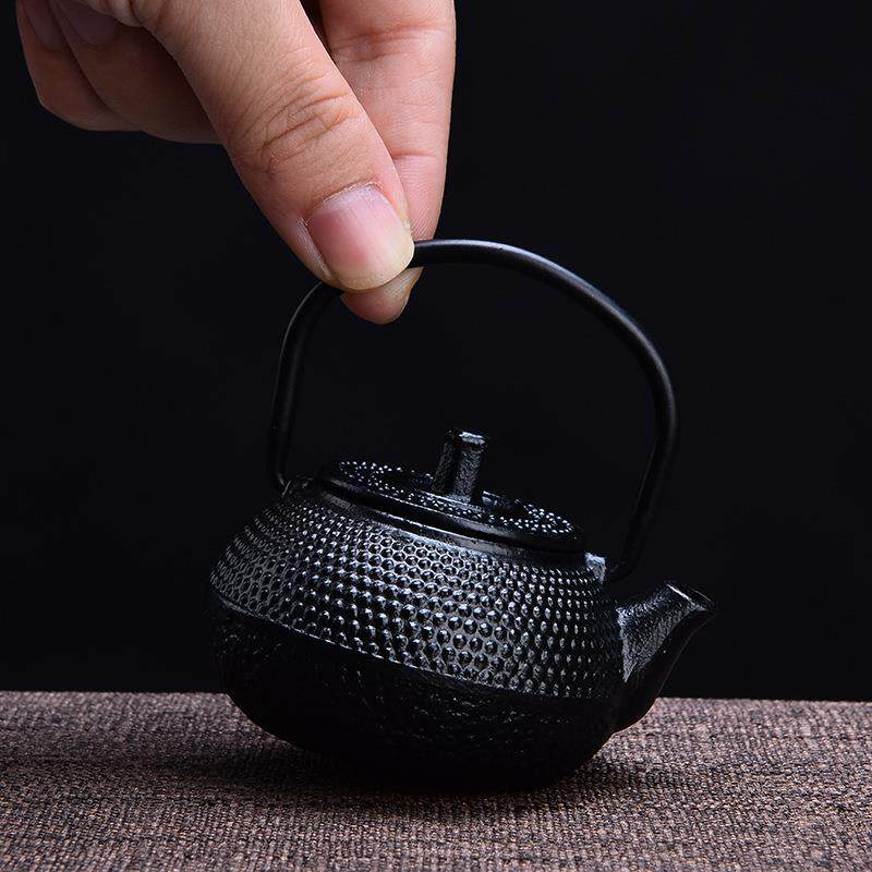 铁壶精品 茶宠装饰摆件迷你小茶壶铸铁壶 功夫小茶宠 生铁壶