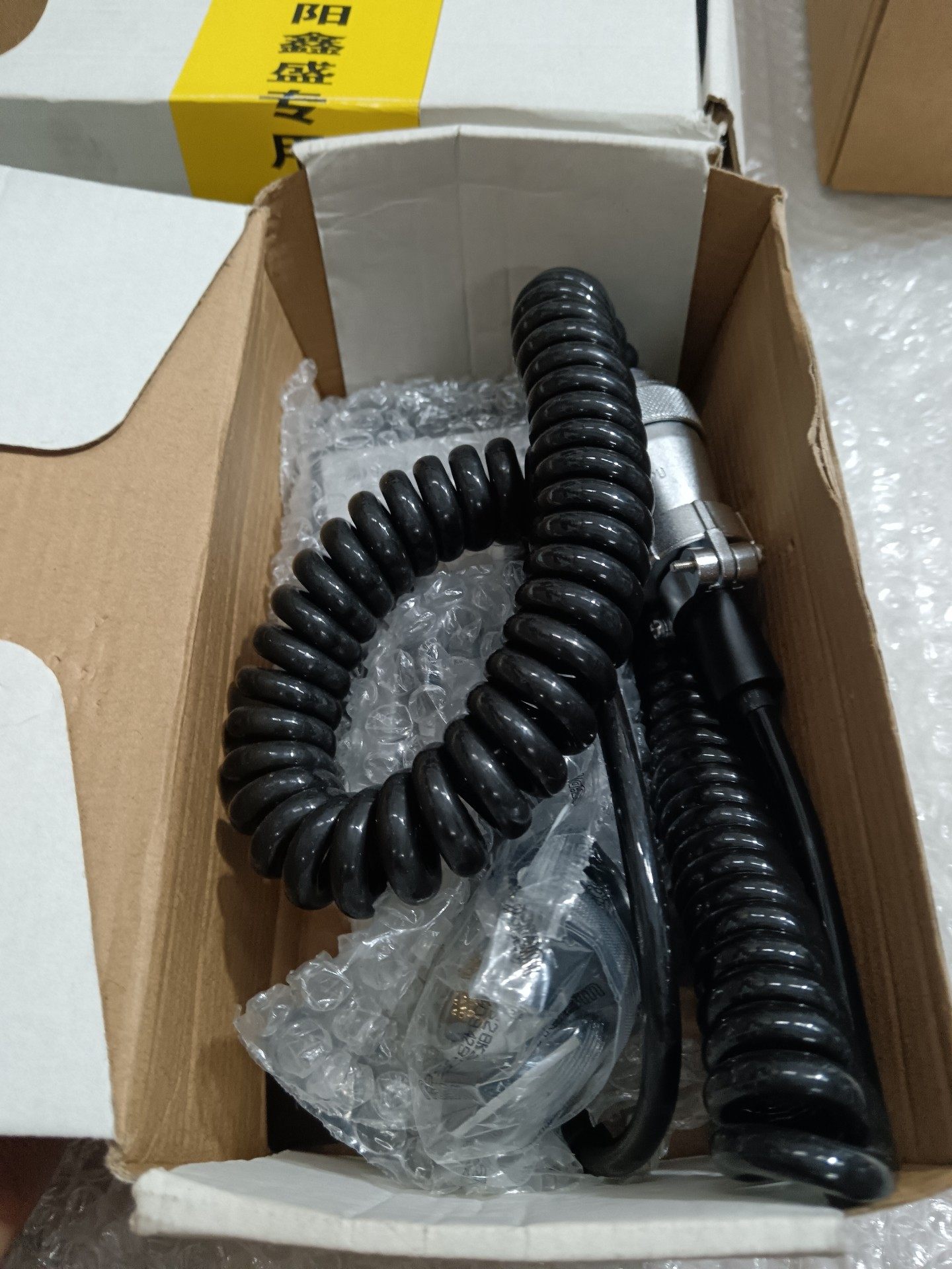 安阳鑫盛专用手轮发那科，型号HR210-N2XP1G，全新带