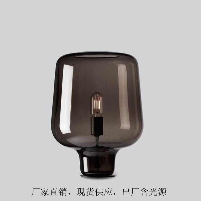 北欧简约创意个性床头样板房梳妆台客厅艺术展馆玻璃装饰小台灯