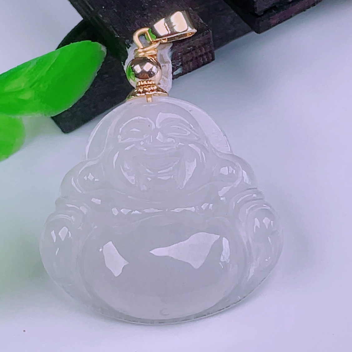 缅甸天然真品翡翠冰润满色精雕精美高端时尚闪拍佛公玉石珠宝吊坠