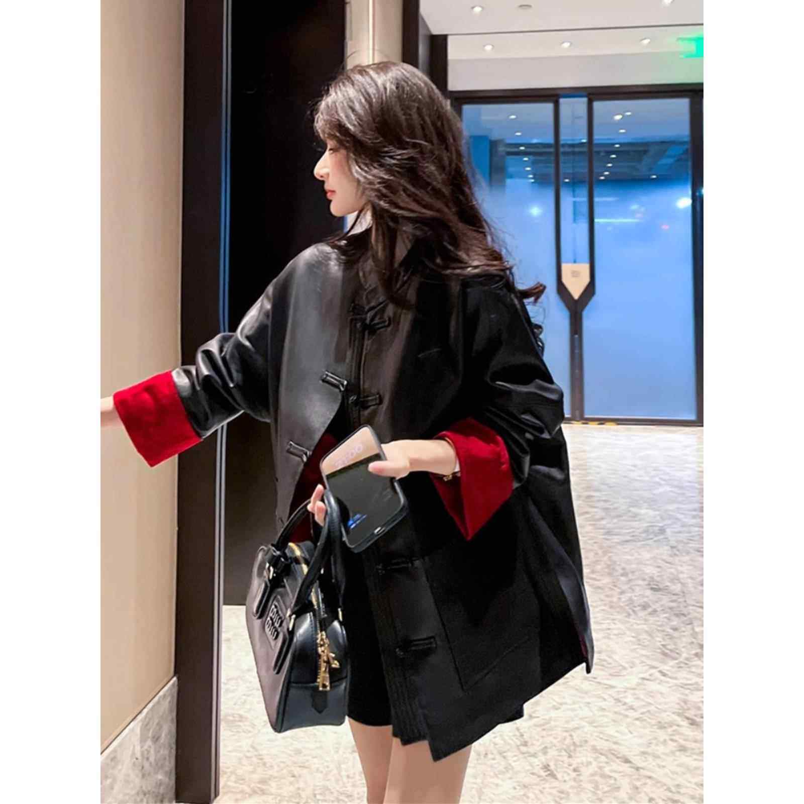 韩国2025新秋季黑色设计宽松皮夹克女式新中国风民族风格短扣夹克