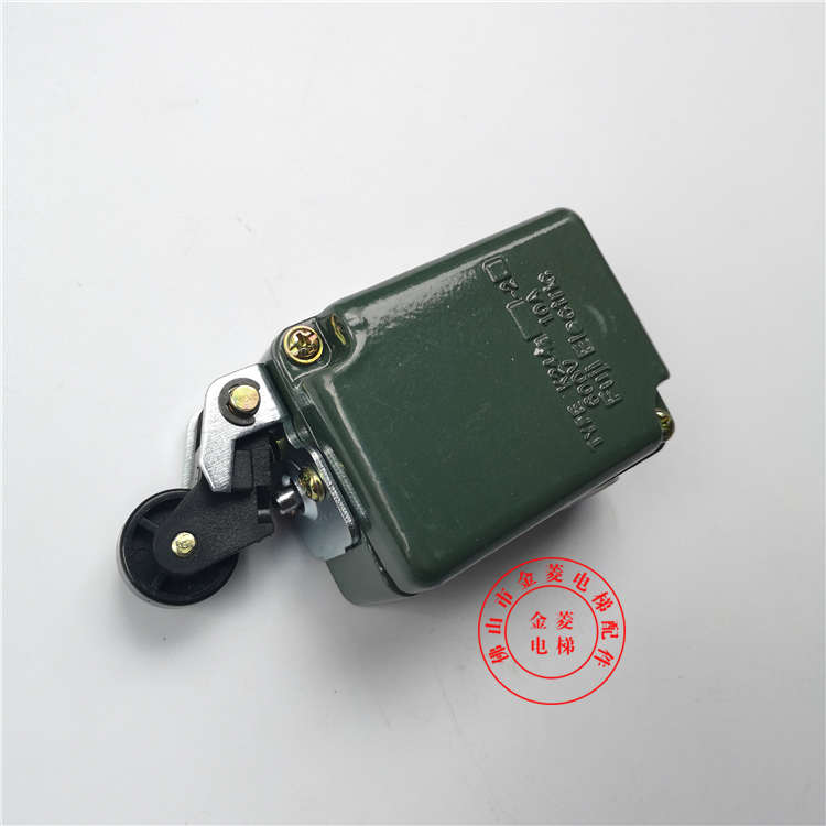 K244电梯自动复位行程开关 缓冲器涨紧轮限速器开关 金菱电梯配件