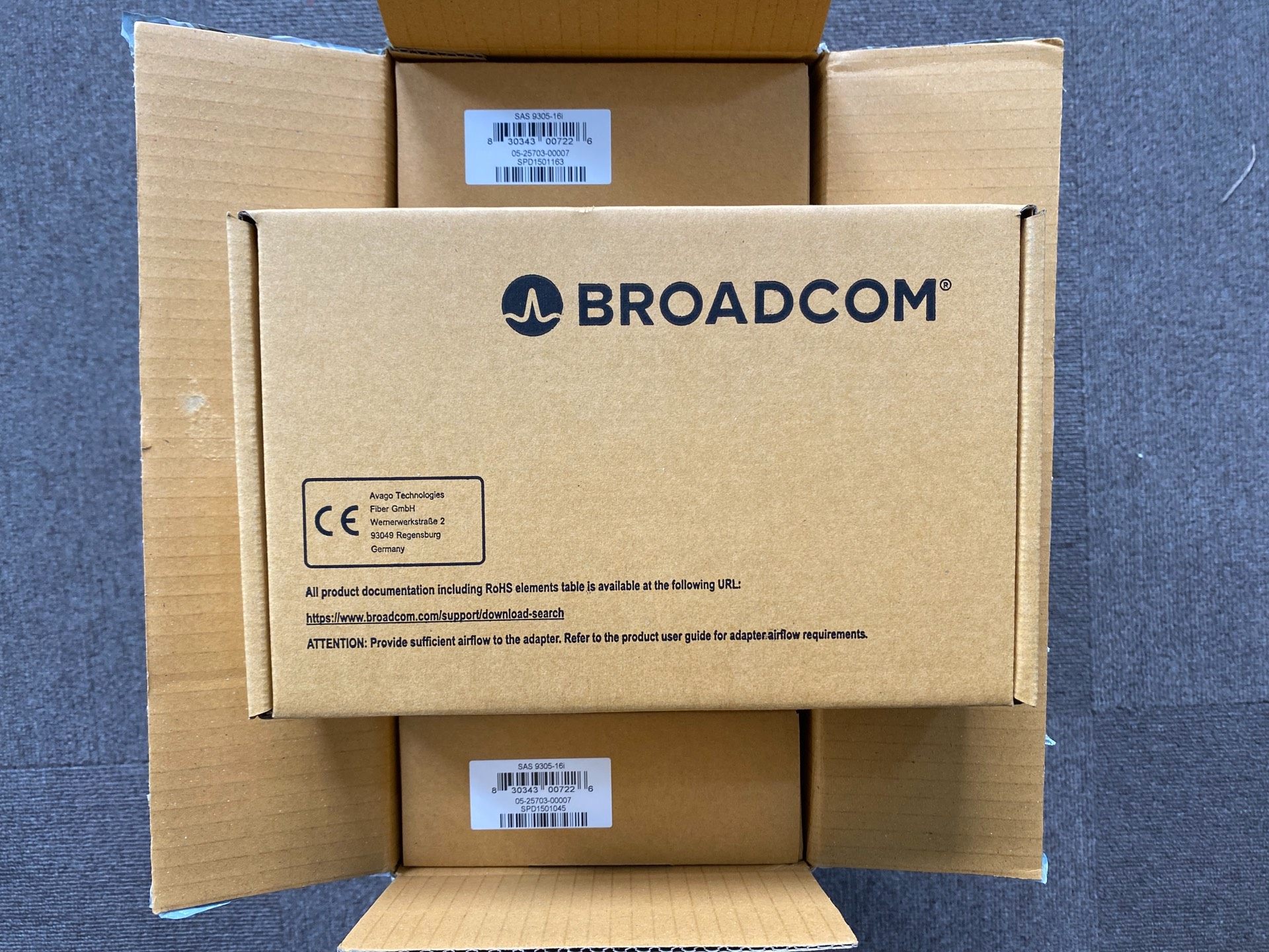 全新盒装正品 Lsi博通原装 9305-16i SAS/SA