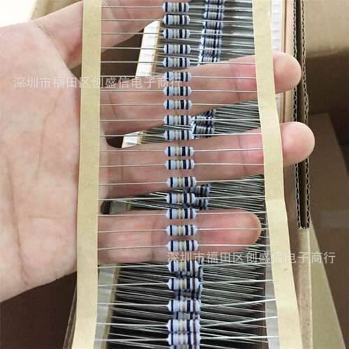 保险电阻 绕线电阻0.5W 1/2W 1R 1欧 精度5% 编带排带 2000个/盒