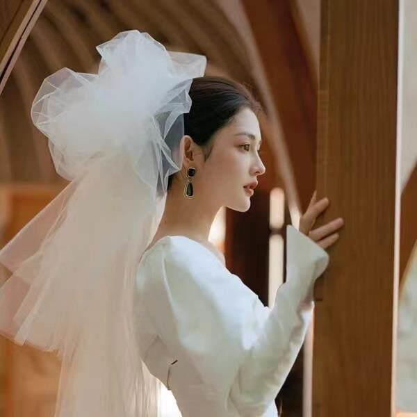 法式头纱新娘主婚纱头饰高级感结婚礼求婚女覆古蓬蓬白色云朵轻纱