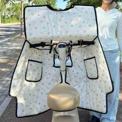 电动车挡风被秋冬双面防水一体通用小型中厚斗篷款电瓶车挡风防晒