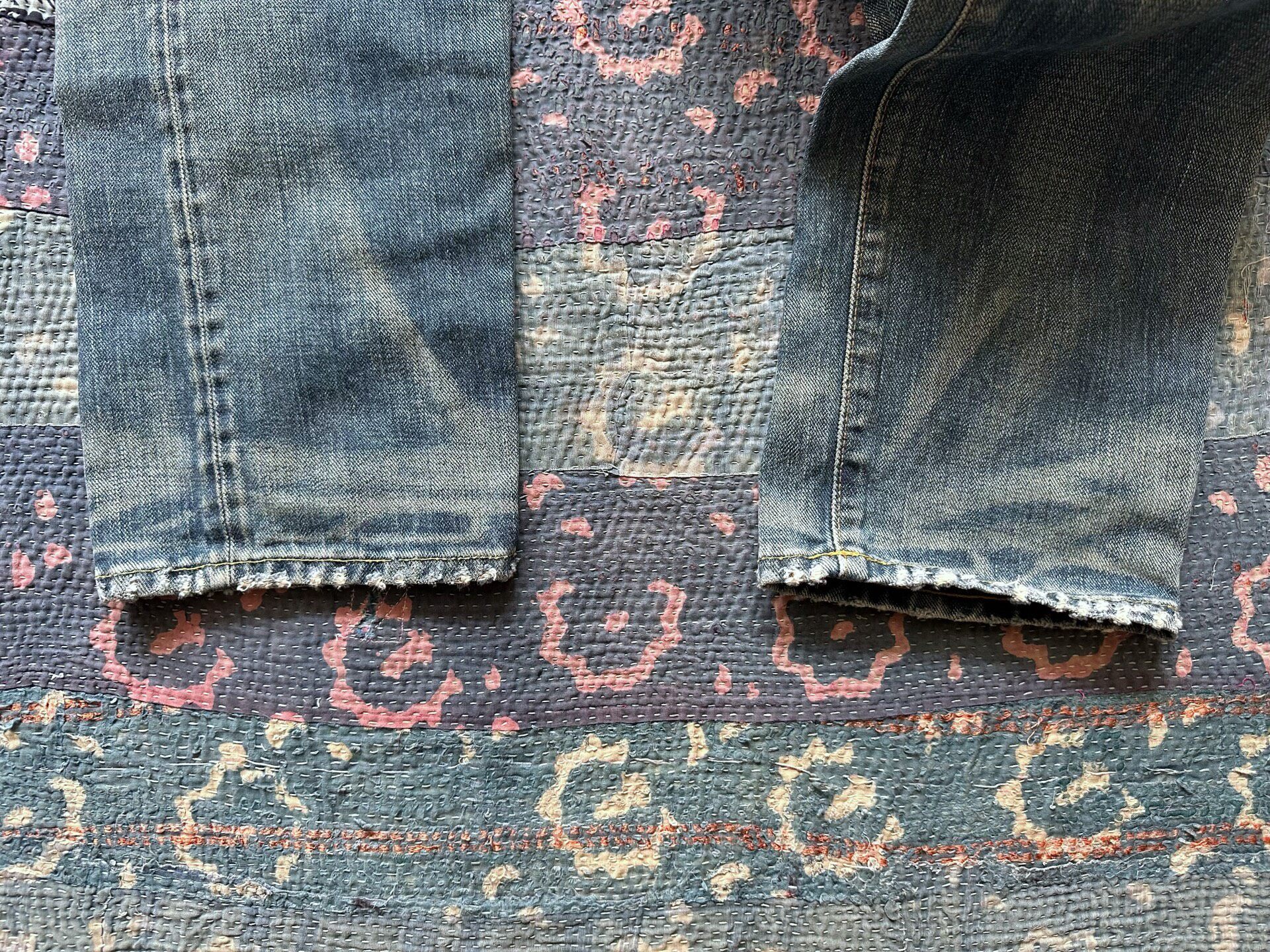 RRL Distressed Vintage Washed Straight Jeans — label